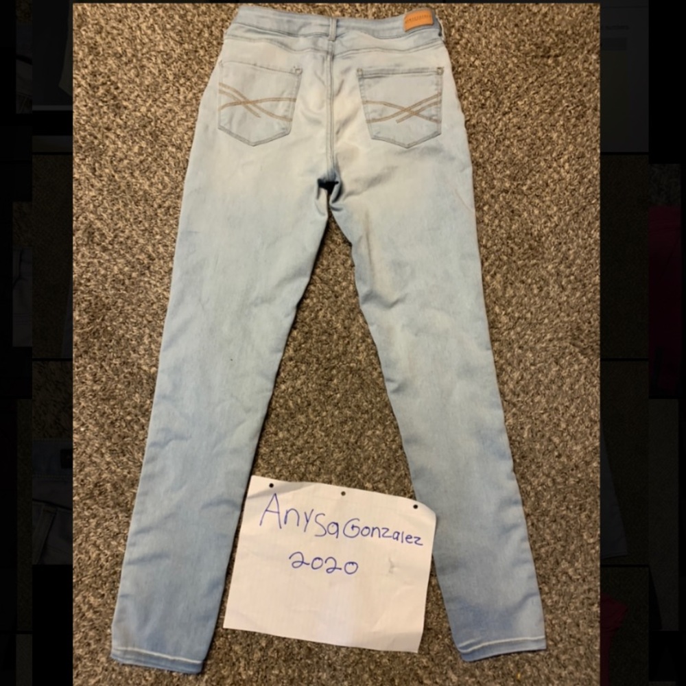 Hollister jeans